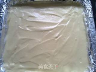 戚风蛋糕卷的做法步骤：12