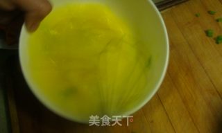 海米西葫芦炒鸡蛋的做法步骤：6