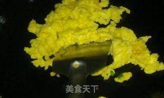 海米西葫芦炒鸡蛋的做法步骤：7