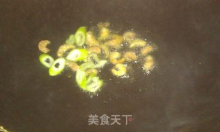 海米西葫芦炒鸡蛋的做法步骤：8