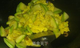 海米西葫芦炒鸡蛋的做法步骤：11