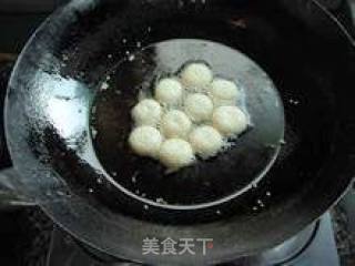 关键不在配方在技巧---空心芝麻球的做法步骤：4