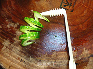 【夏季凉拌菜系列之素食篇】——糖醋黄瓜的做法步骤：4