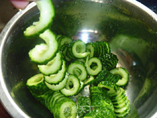 【夏季凉拌菜系列之素食篇】——糖醋黄瓜的做法步骤：6