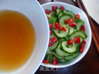 【夏季凉拌菜系列之素食篇】——糖醋黄瓜的做法步骤：12