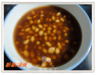 仿制黄飞红麻辣花生！-----美味看得见！的做法步骤：4