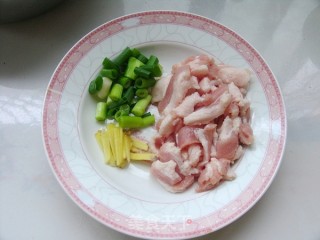 营养美味一锅出——扁豆焖面的做法步骤：3