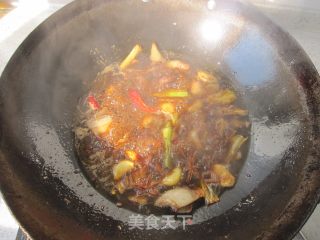 红烧鱼头的做法步骤：5