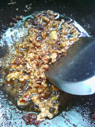 家常小菜——肉末烧茄子的做法步骤：5