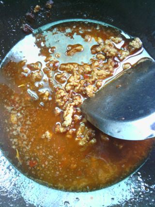 家常小菜——肉末烧茄子的做法步骤：6
