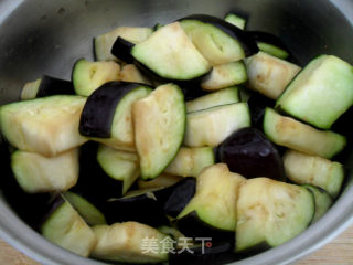 又一道开胃菜——番茄烧茄子的做法步骤：3