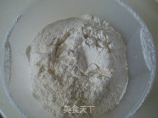 感受蛋糕的幸福滋味——法式全蛋海绵蛋糕的做法步骤：6