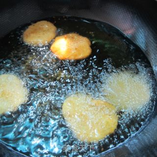 炸南瓜饼的做法步骤：9