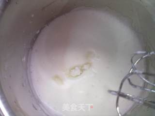 掌握五要点，菜鸟也可以零失败---戚风蛋糕的做法步骤：3