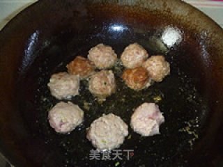 狮子头烩青菜的做法步骤：7