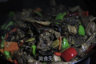 干锅啤酒鸡的做法步骤：9