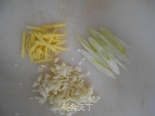 怪味炸鸡块的做法步骤：2