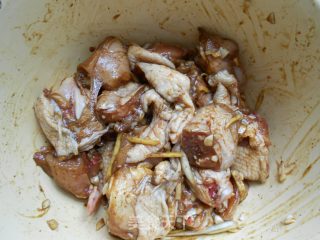 怪味炸鸡块的做法步骤：6