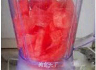 冰镇西瓜汁的做法步骤：4