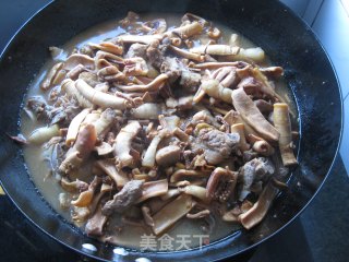 鱿鱼烧五花肉的做法步骤：7