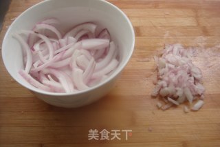 中式做法，西式口味-【手撕黑椒杏鲍菇】的做法步骤：2