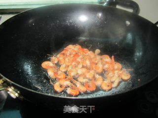 鲜辣椒炒虾的做法步骤：4