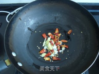 鱼香肉丝的做法步骤：2