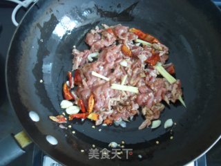 鱼香肉丝的做法步骤：3
