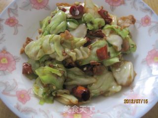 红辣椒干煸包菜的做法步骤：9