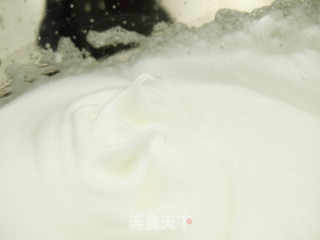 奶牛纹戚风蛋糕卷的做法步骤：16