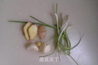 红烧兔腿的做法步骤：3