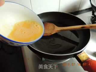 培根大虾玉米炒饭的做法步骤：4