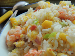 培根大虾玉米炒饭的做法步骤：11