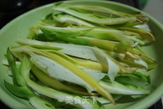 清炒霸王花的做法步骤：4