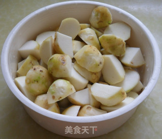 芋儿鸡的做法步骤：2