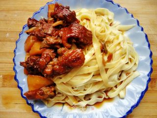 宝宝的最爱面食之-----不用水的全蛋手擀面的做法步骤：9