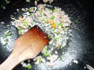 营养又美味的八丁炒饭的做法步骤：7