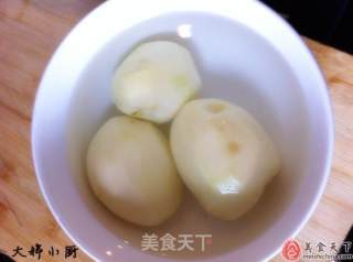 细致版酸辣土豆丝的做法步骤：1