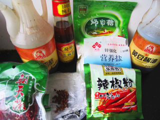 香辣凉拌藕片的做法步骤：3