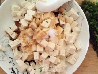 小葱拌豆腐的做法步骤：3