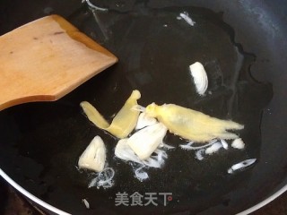 糖醋排骨的做法步骤：6