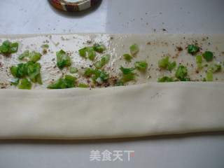 翻花卷的做法步骤：6
