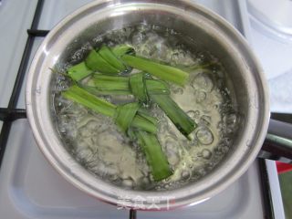 【三色红豆冰】的做法步骤：2