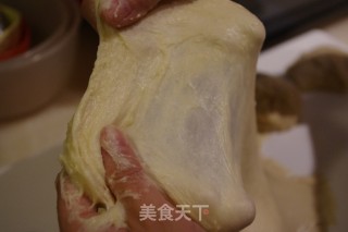 我的面团我做主。。。蘑菇芝士面包的做法步骤：8