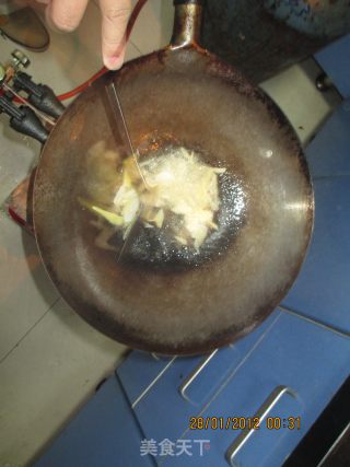 农椒辣子肉的做法步骤：2