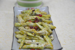 适合夏季食用的干煸菜：干煸芸豆的做法步骤：10