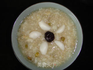 黑小米百合绿豆粥的做法步骤：9