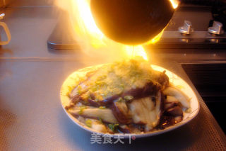 呲啦一声响-【油泼蒜香蒸茄条】的做法步骤：7