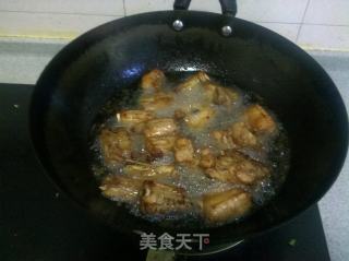 干锅排骨的做法步骤：2