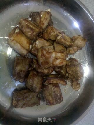干锅排骨的做法步骤：3